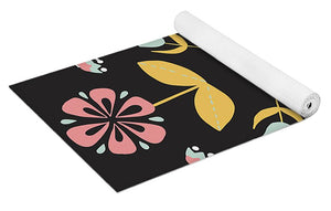 Folk Flower Pattern in Black and White - Yoga Mat