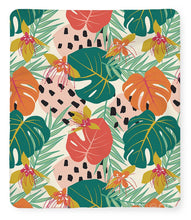 Load image into Gallery viewer, Jungle Floral Pattern  - Blanket
